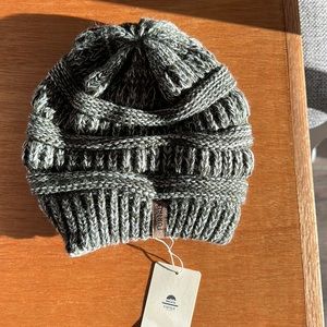 Woman’ Beanie